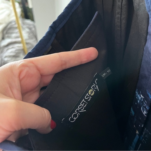 Corset Story Instant Shape Classic Over Bust Corset in City Skyline Navy NWT - Picture 4 of 6